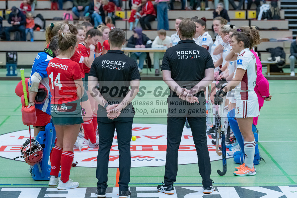 HK_20230122_103021 | 1. Bundesliga ( Halle ) Damen Crefelder HTC - Rot-Weiss Köln am 22.1.2023 Crefelder HTC  ( CHTC ) Halle Glockenspitz , Krefeld ,