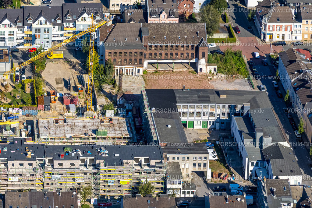 Velbert240812468 | Luftbild, Großbaustelle für Wohngebäude an der Sternbergstraße auf dem ehemaligen Firmengelände Wittkopp und Berninghaus, Velbert, Ruhrgebiet, Nordrhein-Westfalen, Deutschland