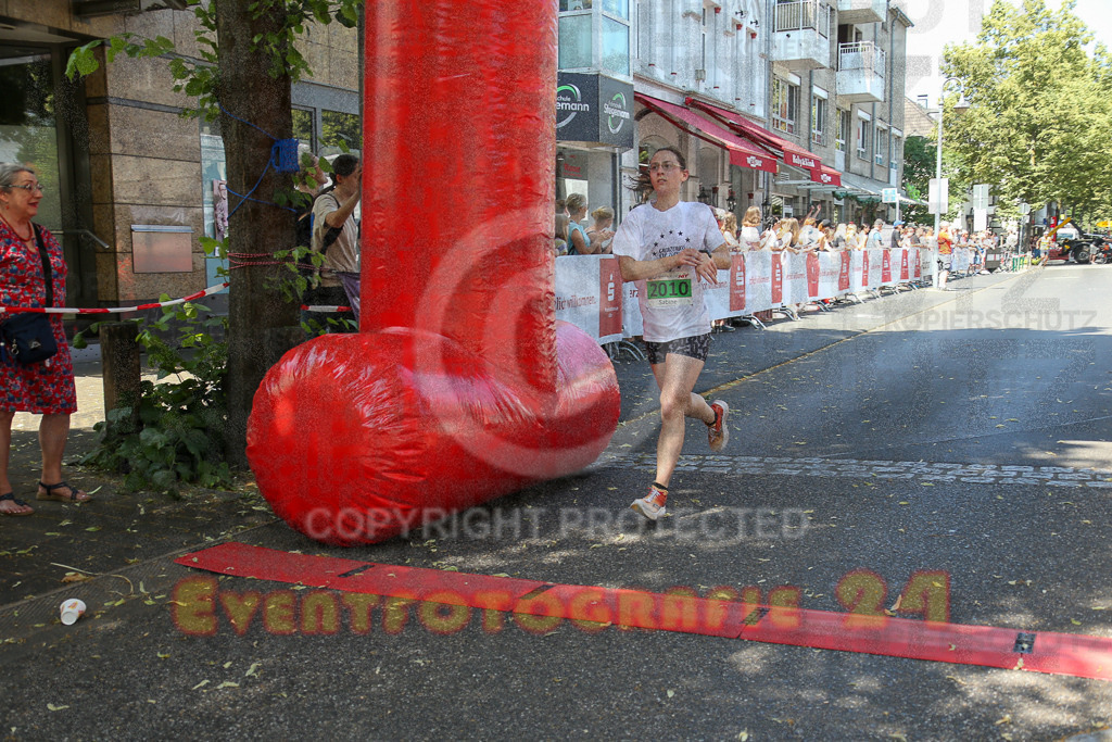 250621_1150_EX1_4141 | Sportfotografie im Rhein-Sieg Kreis, Köln, Bonn, NRW, Rheinland Pfalz, Hessen, etc. Unser Tätigkeitsfeld umfasst den Laufsport vom Volkslauf über den Marathon, Duathlon, Triathon bis zum Ultralauf wie Kölnpfad Ultra oder Schindertrail.