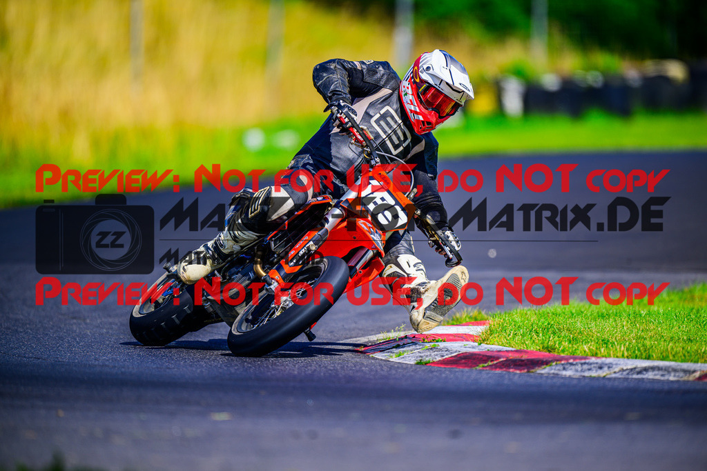 MaZZes_FotoMatrix_240714_6007705_8624 | S2