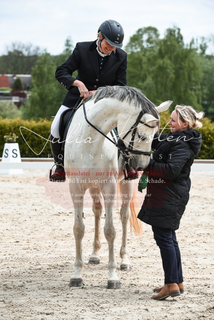 20230518_JK-Röhrsdorf-10-859 | Pferde- und Turnierfotografie in Westsachsen. Pferdeportraits, Auftragszeichnungen und intuitive Kunst.