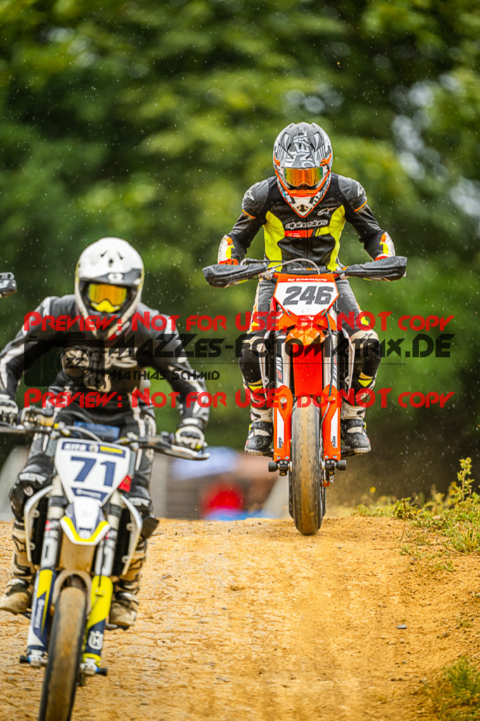 MaZZes_FotoMatrix_230701_1824 | S4