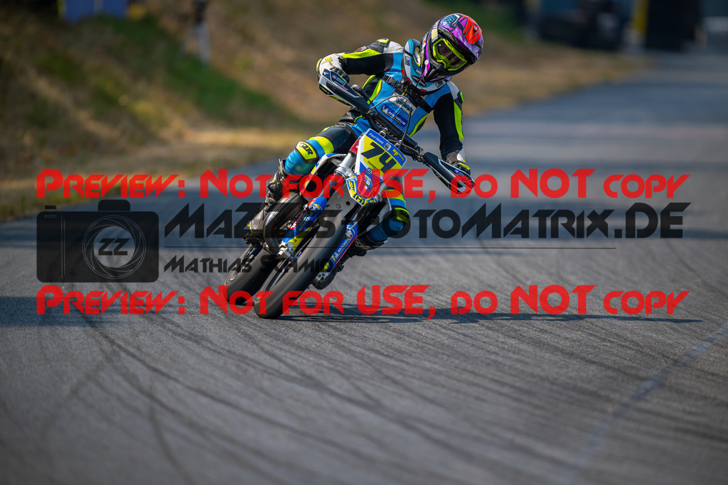 MaZZes-Fotomatrix-20260816-615247 | ROOKIES