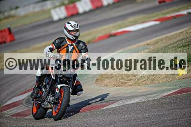 pube7340 | Professionelle Fotos von Sportveranstaltungen, aber auch Hochzeiten und anderen Events. - Realisiert mit Pictrs.com