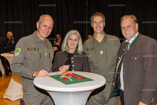 Empfang des Bundesheeres im Stadtsaal | Bildershop von pixelworld.at - Realisiert mit Pictrs.com