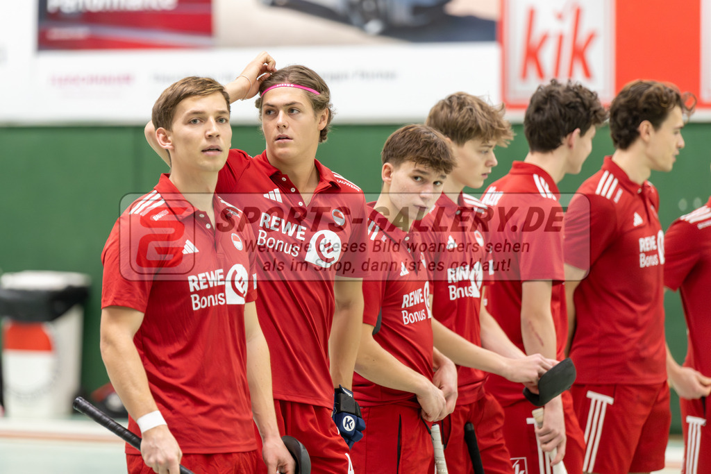 SFE_20251213_0013 | Köln, Deutschland, 13.12.2025:  Hockey 1. Bundesliga Herren Rot-Weiss - DSD Düsseldorf im KTHC Stadion Rot-Weiss Köln Tennis and Hockey Club am 13.12.2025 in Köln, Deutschland. (Foto von Fehrmann)Köln, Germany, 13.12.2025: Hockey 1. Bundesliga Herren Rot-Weiss - DSD Düsseldorf in KTHC Stadion Rot-Weiss Köln Tennis and Hockey Club at 13.12.2025 in Köln, Deutschland. (Foto from Fehrmann)