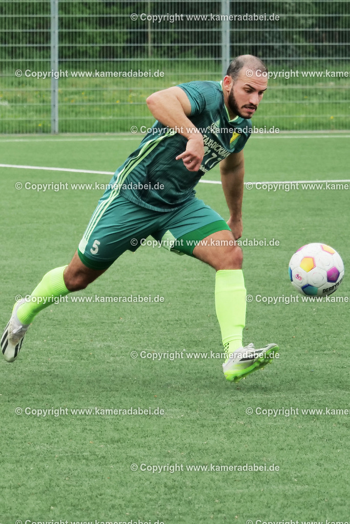 Fußball : Bezirksliga : SV 08/29 Friedrichsfeld - SUS 09 Dinslaken am 07.04.2024 | Fußball : Bezirksliga : SV 08/29 Friedrichsfeld - SUS 09 Dinslaken am 07.04.2024
 - Realisiert mit Pictrs.com