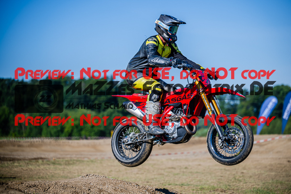 MaZZes_FotoMatrix_220904_3292 | S4