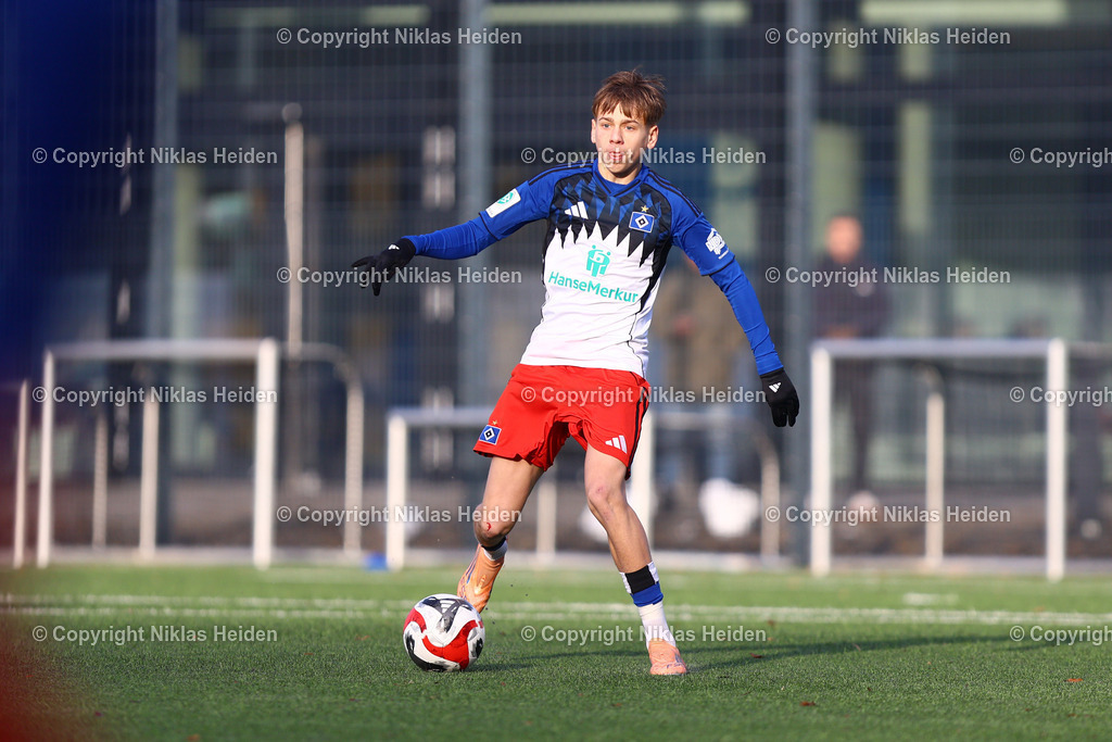 NH_HamburgerSVU19_PreußenMünsterU19_Testspiel_17012026 | #10 Jonas-Finn Hartig (Hamburger SV U19)Fußball I Junioren I Testspiel I Saison 2025-2026  I Hamburger SV U19 - Preußen Münster U19 I 17.01.2026 I Alexander-Otto-Akademie