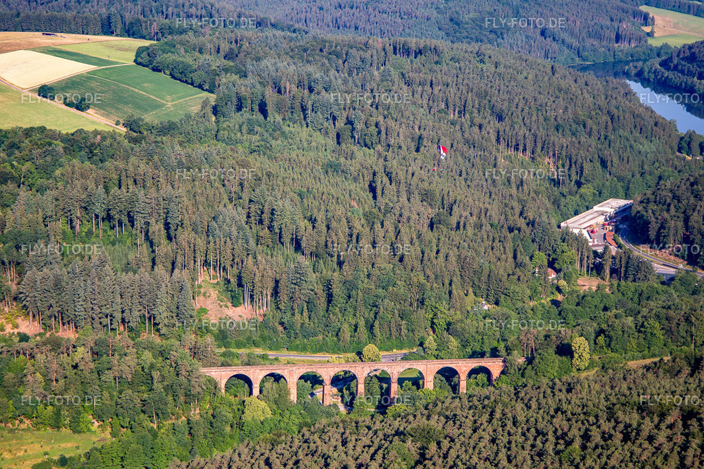 Himbächel-Viadukt | Luftbild: Himbächel-Viadukt im Ortsteil Hetzbach in Oberzent im Bundesland Hessen in Deutschland. Foto: IMG_137049.jpg vom 24.06.2023 durch ©2025 Werner Riehm fly-foto.de/copyright - Realisiert mit Pictrs.com