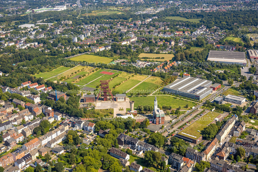 Gelsenkirchen240808960GE-Sued | Luftbild, Consolpark mit Consol Theater, ehem. Zeche Consolidation Schacht 9 mit Förderturm, Wohngebiet, Bismarck, Gelsenkirchen, Ruhrgebiet, Nordrhein-Westfalen, Deutschland