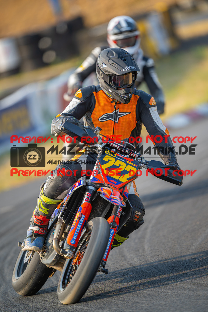 MaZZes-Fotomatrix-20260816-609757 | S2