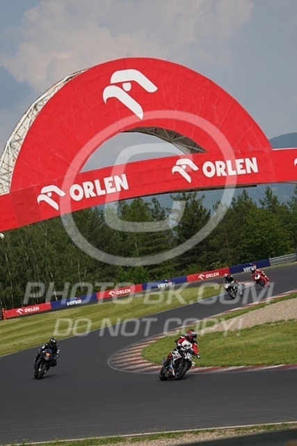 2024_05_24_PBK_13020 | Sportfotografie; SlowMotion; Video; Rennstrecke; Hafeneger; Speer; Racing; RSE; BMW; CBO; Trackday; Motorsportarena; Hockenheimring; Brno; Most; Barcelona; Valencia