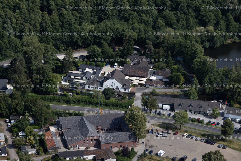 Luftbild Steakhaus - Restaurant- Mühlrather-Mühle Schwalmtal  439A4615 | Luftbildfotografie und Luftbildfotograf Hermann Klöpper - Realisiert mit Pictrs.com