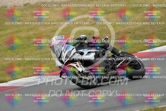 2025_09_01_PBK_43027 | Sportfotografie; SlowMotion; Video; Rennstrecke; Hafeneger; RSE; Speer; Trackday; Motorsportarena; Hockenheimring; Brno; Most; Barcelona; Valencia, Benny; Kaetzmer;