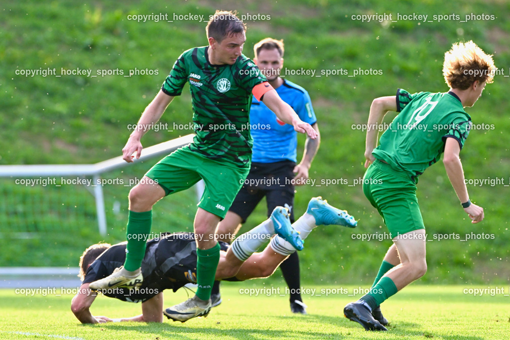 SC Landskron vs. Thal Assling  | #8 Philipp Gatti SC Landskron, #19 Julian Loteritsch SC Landskron, #10 Julian Jakob Moser Thal Assling, SC Landskron vs. Thal Assling , SC Landskron vs. Thal Assling  am 09.08.2024 in Villach (Sportanlage Landskron), Austria, (Photo by Bernd Stefan)