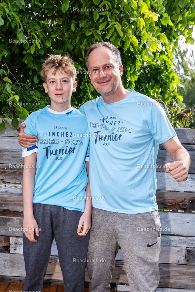 2025-200075929-Vater-Sohn-Turnier-Familienfotos | Pinar Atalay, Bundeskanzler Friedrich Merz 29.05.2025; Berlin Foto: Gerold Rebsch - www.beachpics.de
