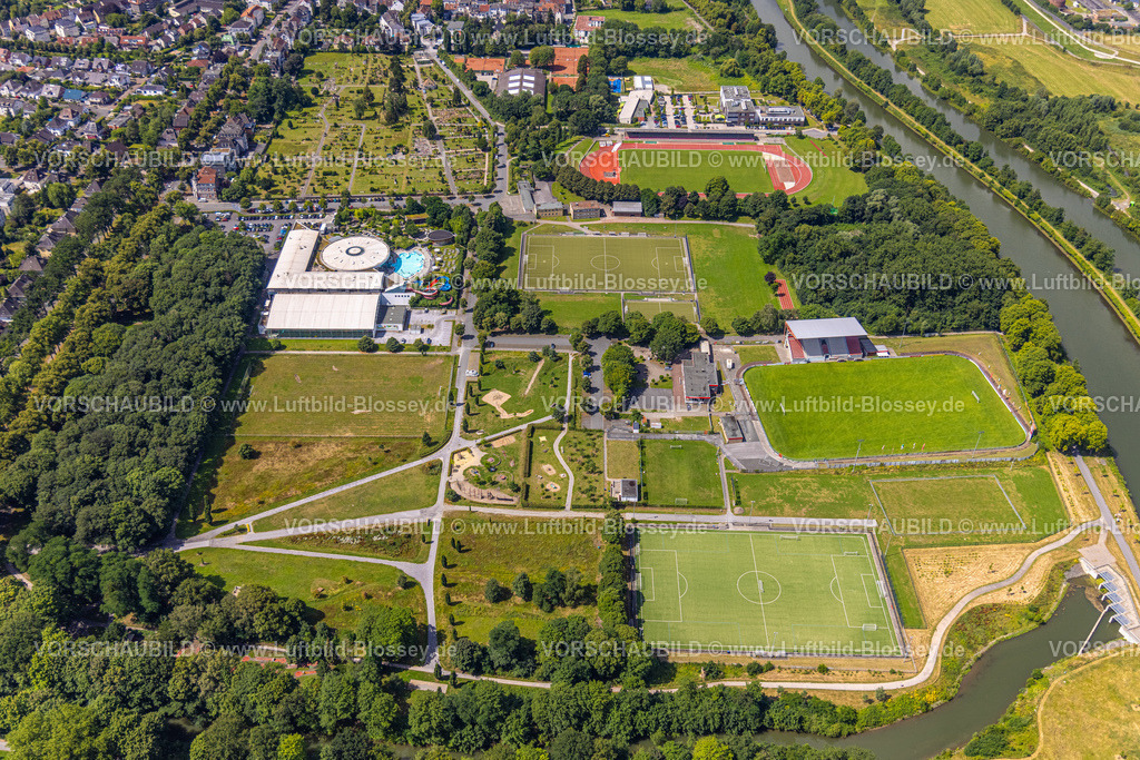 Hamm240706659 | Luftbild, Sportzentrum Ost mit Jahnstadion Hammer SpVg 03/04 e.V. und Maximare Erlebnistherme Bad Hamm, Spielplatz am Exerzierplatz, Mitte, Hamm, Ruhrgebiet, Nordrhein-Westfalen, Deutschland
