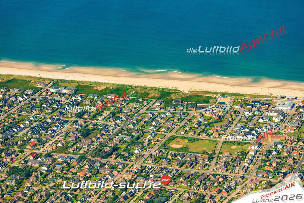 Luftbild Vs Google Maps  Westerland  Sylt -Das Luftbild wurde 2025 vom UL-Flugzeug heraus erstellt ( keine Drohnenluftbilder ) - Hochauflösende Luftaufnahme -Nicht vergleichbar mit Google Maps oder Satelittenbilder- Die Geschenkidee !Mit Lizenz und Bildrechte bestellbar