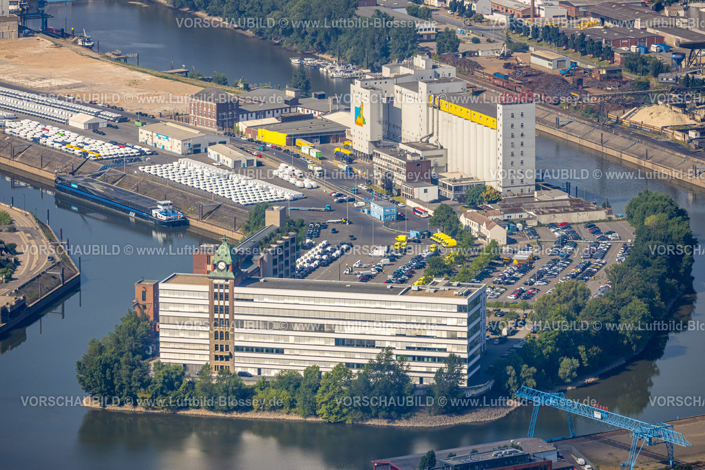 Duesseldorf220701075 | Luftbild, Medienhafen, Plange Mühle Klinikgebäude sowie Büro- und Wohngebäude, Hafen, Düsseldorf, Rheinland, Nordrhein-Westfalen, Deutschland