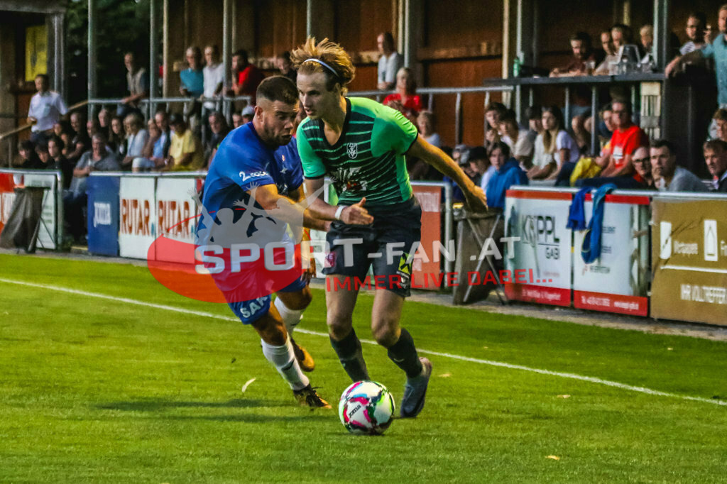 SAK Klagenfurt - VST Völkermarkt 4-5, Kärntner Liga 3. Runde | Uros Palibrk (SAK Klagenfurt #99) Mario Kuester (VST Völkermark #11) SAK Klagenfurt - VST Völkermarkt 4-5 am 11.08.2023 in Klagenfurt
(SAK Sportpark), Austria, (Photo by Ernst Krawagner sport-fan.at) - Realisiert mit Pictrs.com