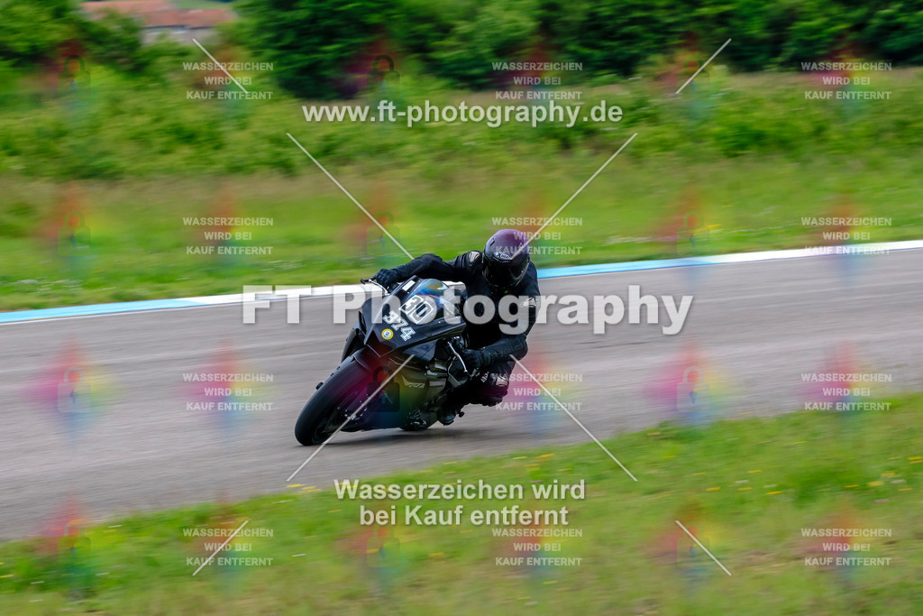 MotoTeam-3441 | Hier findet Ihr Bilder von Touristenfahrten auf der Nürburgring Nordschleife oder von anderen Veranstaltungen die ich besucht habe. Viel Spass beim Durch Schauen 