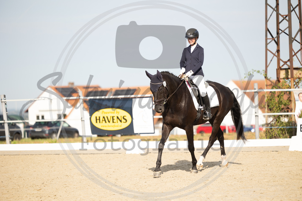 994A1343 | sabrinanicolaifotografie - Realisiert mit Pictrs.com