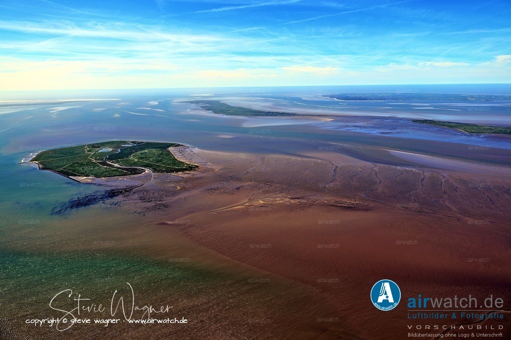 Halligen-Inseln-Weltnaturerbe-Wattenmeer-Mai-23-airwatch-wagner-240A2661 | Entdecken Sie atemberaubende Luftbilder und Fotografien auf airwatch.de - Tauchen Sie ein in eine Welt voller faszinierender Aufnahmen aus der Vogelperspektive.