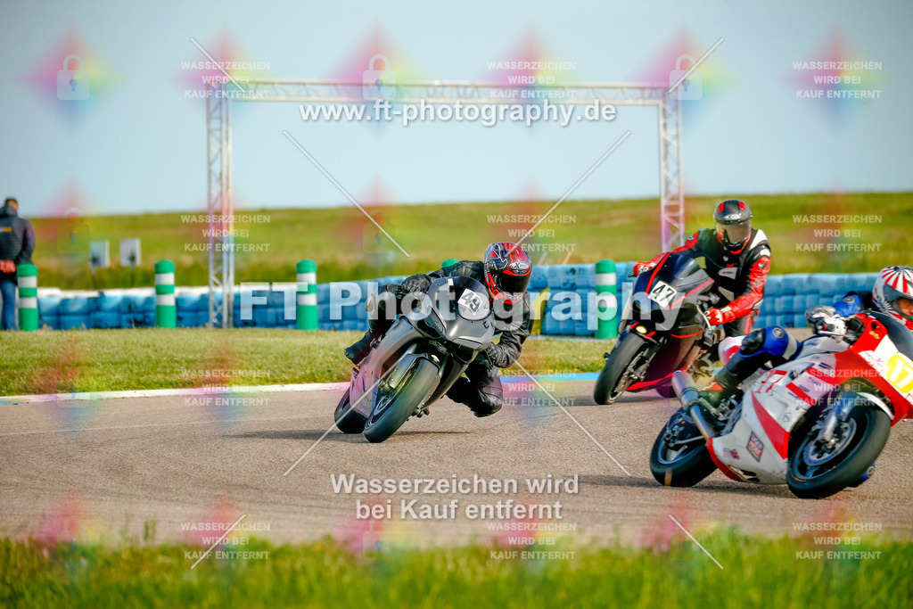 _MOT0101 | Hier findet Ihr Bilder von Touristenfahrten auf der Nürburgring Nordschleife oder von anderen Veranstaltungen die ich besucht habe. Viel Spass beim Durch Schauen 