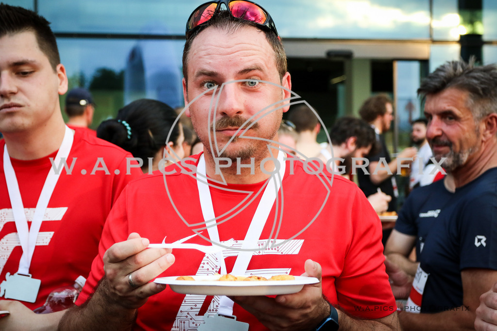 AW_20230526awmac2 | Sport-,  Presse- und Eventbegleitung!
Contact me !
