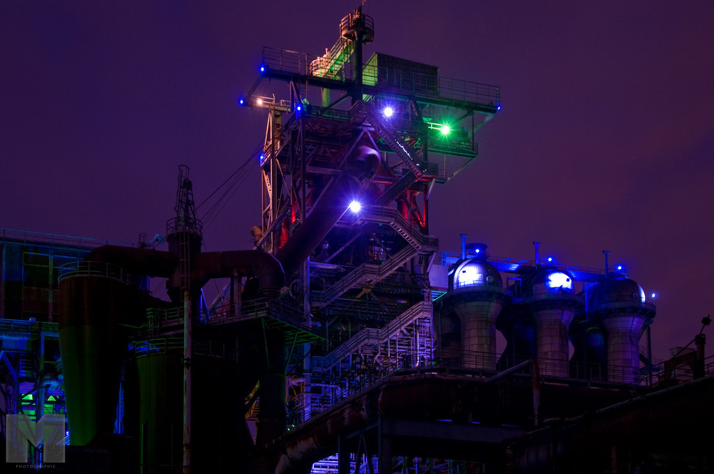 Hochofen bei Nacht | Landschafts- und Tierfotografie zu allen Jahreszeiten. Und immer die Schönheit des Lichtes im Auge... - Realisiert mit Pictrs.com
