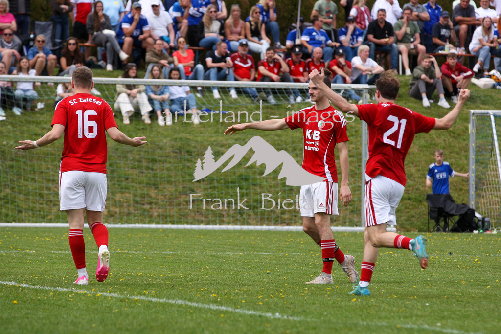 993T0245 | zum 0:1, Lucas Necas, #16
