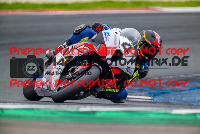 MaZZes_Fotomatrix_20230818_6007705_3528 | PRO SUPERSTOCK