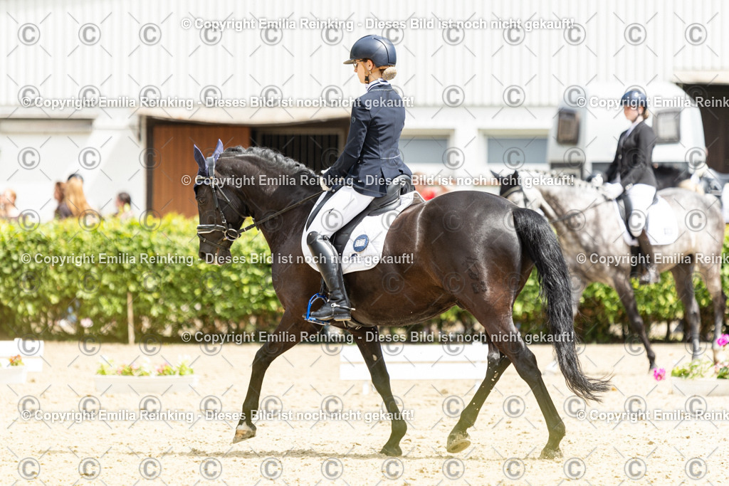 CL5A2131 | Emilia Reinking Fotografie - Realisiert mit Pictrs.com