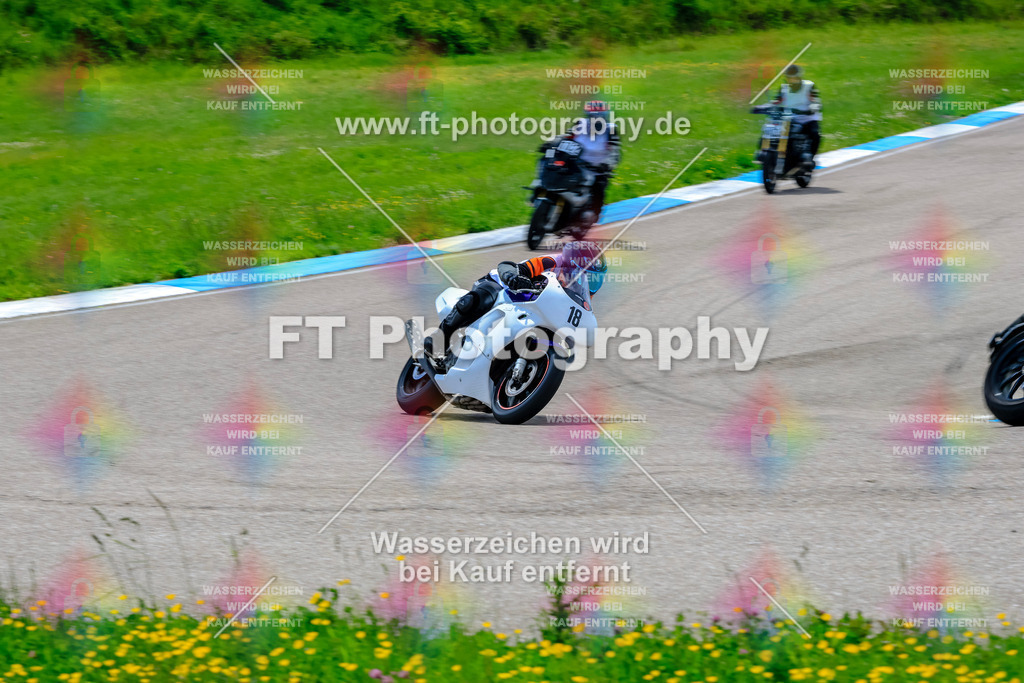 MotoTeam-9978 | Hier findet Ihr Bilder von Touristenfahrten auf der Nürburgring Nordschleife oder von anderen Veranstaltungen die ich besucht habe. Viel Spass beim Durch Schauen 