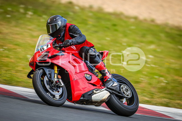 0087-260504OSL-018_87 | Deine Full-Service-Agentur für ✔️Videoproduktionen und ✔️Motorsportfotografie Jetzt Angebot anfragen!