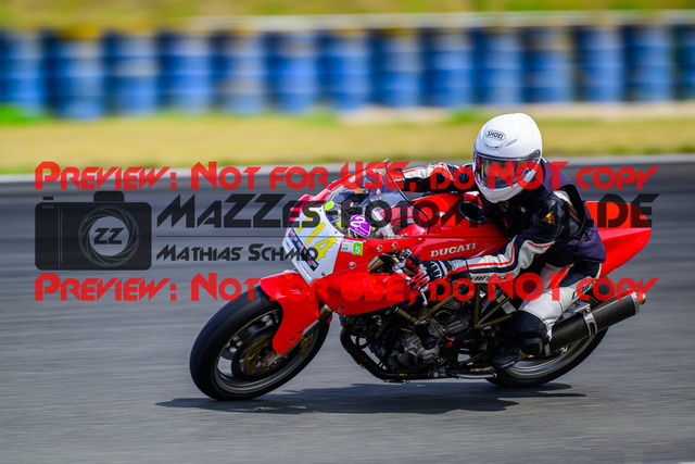 MaZZes_FotoMatrix_240725_6007705_4050 | GELB