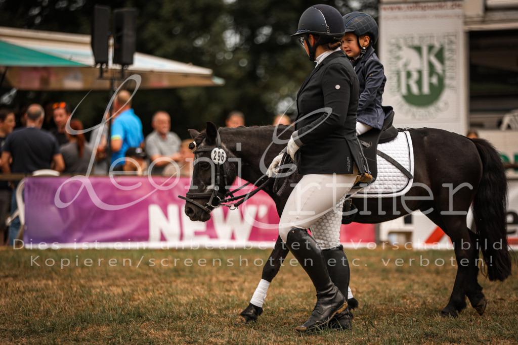 01.SoFZ00106 | Leoni Ertmer Photography - Realisiert mit Pictrs.com