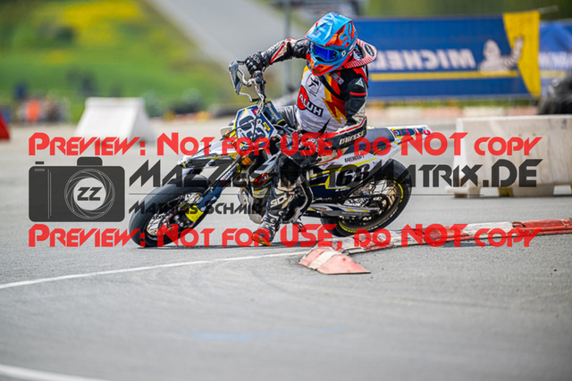 MaZZes_FotoMatrix_230507_4896 | UE40