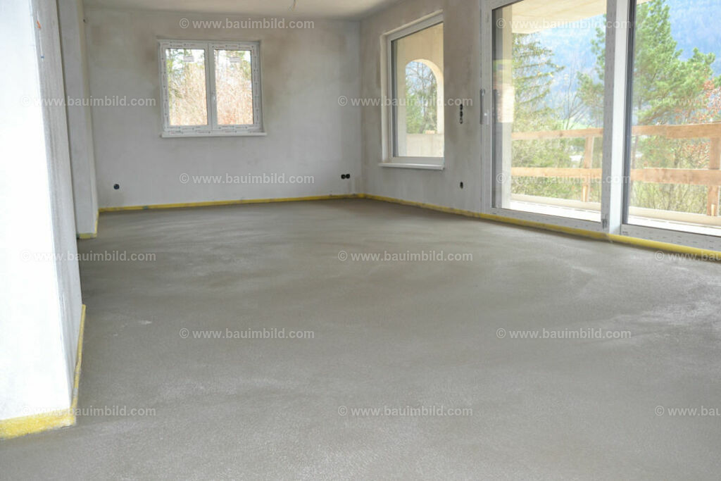 bib-lg19-fussbodenaufbau-0209 | Nach LV-Leistungsgruppen sortierte Detailfotos über den Bau eines Hauses. Alle Hausbau-Bilder direkt vom Urheber und Autor der Website Haus-Selber-Bauen.com