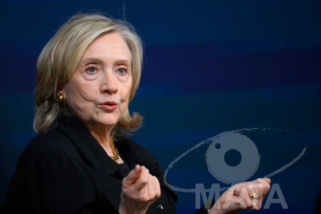 _DWA4094 | Die US-Politikerin Hillary Clinton auf der Veranstaltung Bridging Scholarship and Statecraft im Rahmen der Münchner Sicherheitskonferenz 2026. München, 13.02.2026 Bayern Deutschland  - Realisiert mit Pictrs.com
