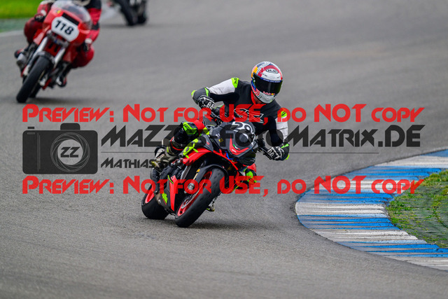 MaZZes_FotoMatrix_240521_6007705_2398 | GELB