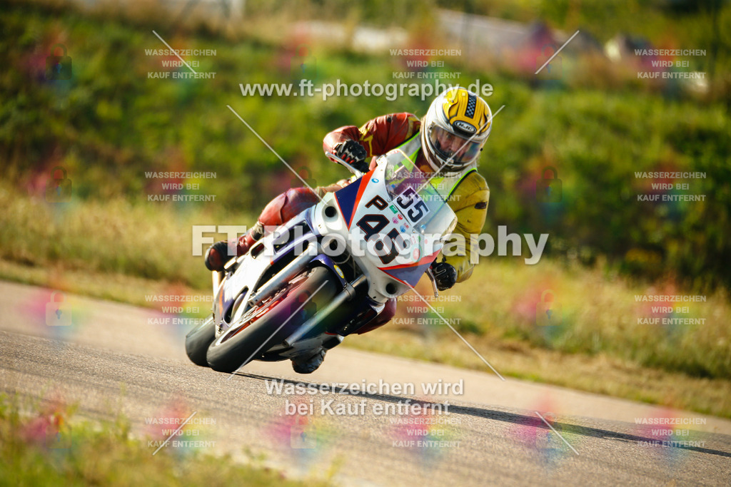 _MOT5935 | Hier findet Ihr Bilder von Touristenfahrten auf der Nürburgring Nordschleife oder von anderen Veranstaltungen die ich besucht habe. Viel Spass beim Durch Schauen 