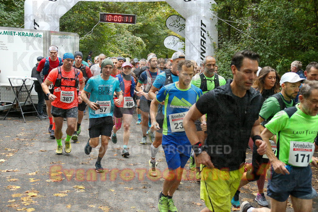 231029_1000_EX1_4864 | Sportfotografie im Rhein-Sieg Kreis, Köln, Bonn, NRW, Rheinland Pfalz, Hessen, etc. Unser Tätigkeitsfeld umfasst den Laufsport vom Volkslauf über den Marathon, Duathlon, Triathon bis zum Ultralauf wie Kölnpfad Ultra oder Schindertrail.