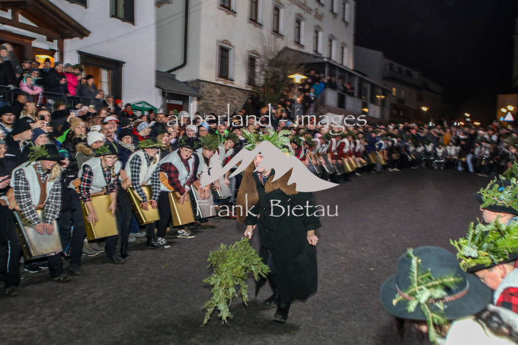 OE7A9239 | Medien- Sport- Entertainmentfotos