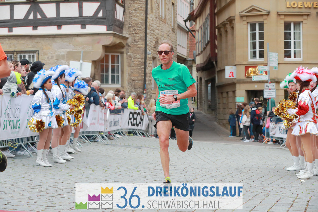VR Bank Hauptlauf 10km | 3königslauf 2022 VR Bank Hauptlauf - Realisiert mit Pictrs.com