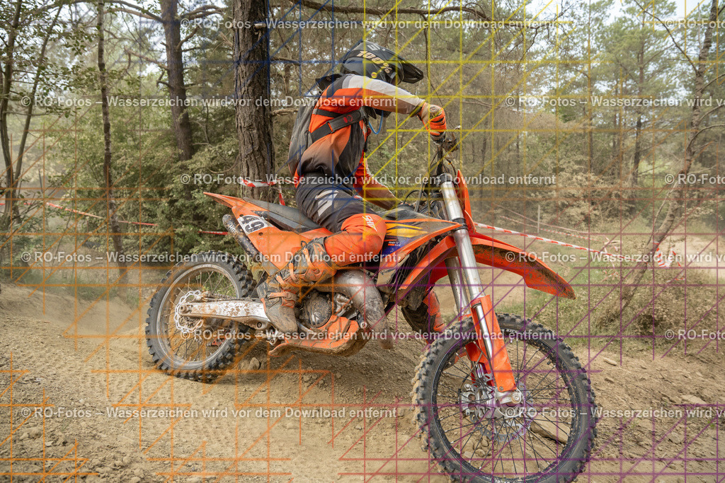 Niederwürzbach 4 Lauf-1071 | Sportfotografie von RO-Fotos: Motorsport, Motocross, Enduro, Laufveranstaltungen und Triathlon. Professionelle Fotos von Sportlern und Events. - Realisiert mit Pictrs.com
