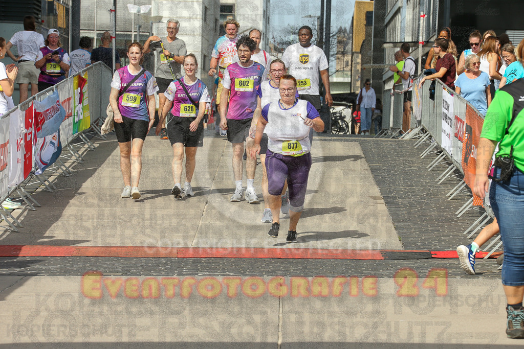 250920_1349_EX1_6806 | Sportfotografie im Rhein-Sieg Kreis, Köln, Bonn, NRW, Rheinland Pfalz, Hessen, etc. Unser Tätigkeitsfeld umfasst den Laufsport vom Volkslauf über den Marathon, Duathlon, Triathon bis zum Ultralauf wie Kölnpfad Ultra oder Schindertrail.