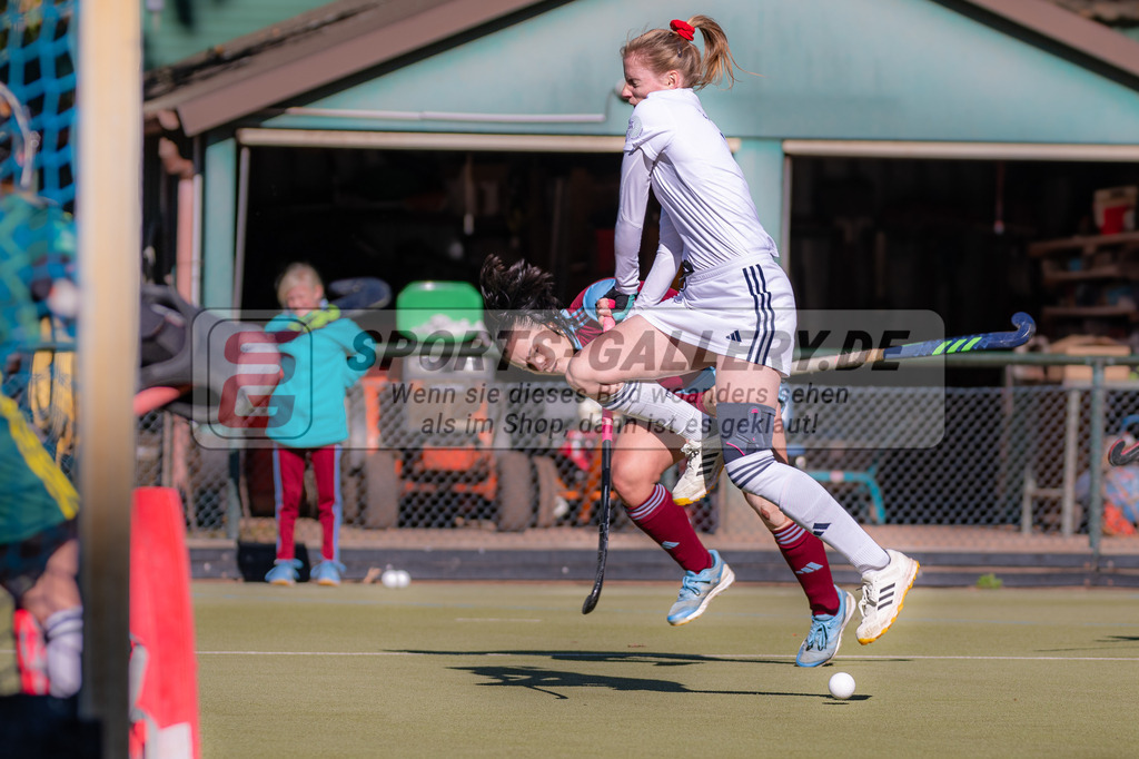 SM_20241006-D85_5603 | 1.Bundesliga Feldhockey (W) UHC - DHC/ 1:2