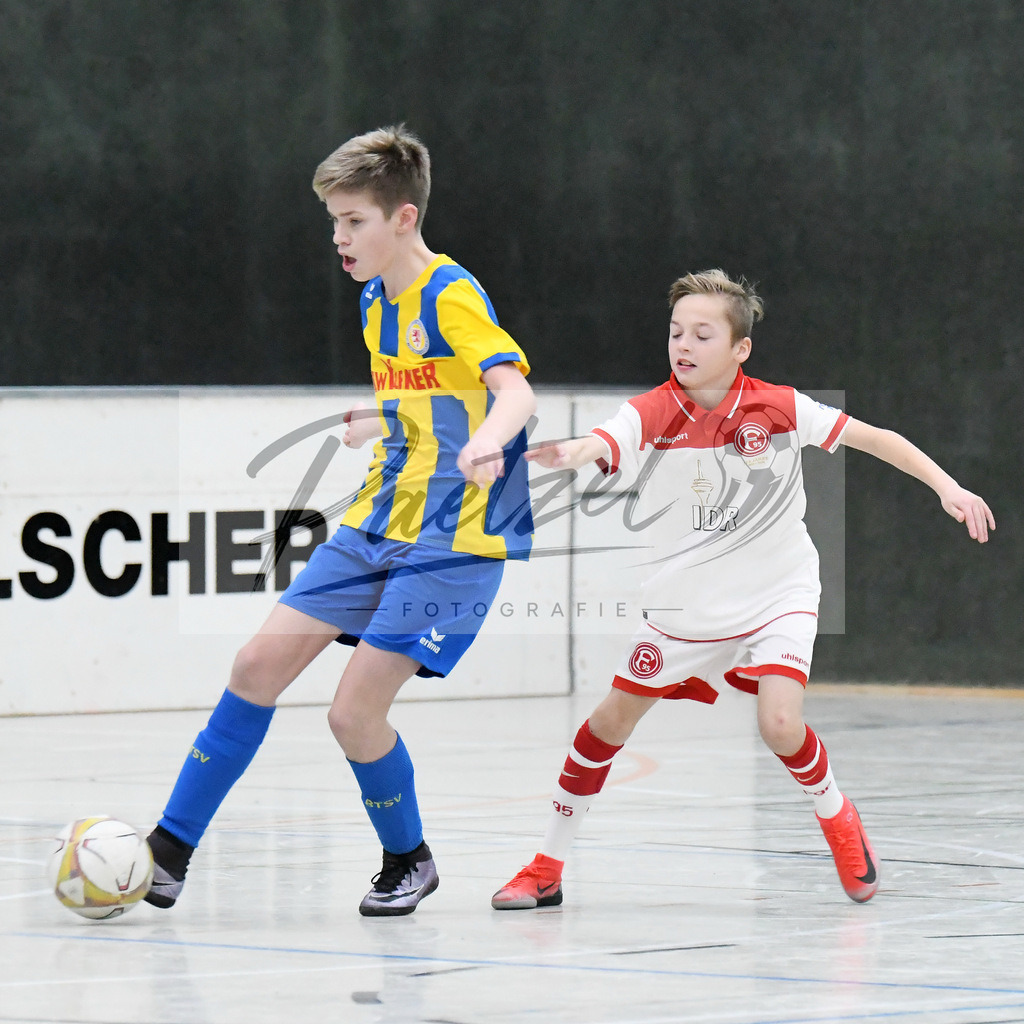 20200111_WHCUHT_0160 | Fußball, E-Junioren:   beim W&amp;H Cup 2020 am 11.01.2020 in der Dreifach-Sporthalle in Lengerich, Deutschland.(Foto von Nico Paetzel) - Realisiert mit Pictrs.com
